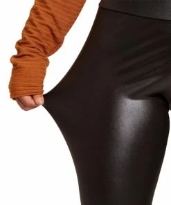 Laidtex Comfy Black Vinyl Leggings
